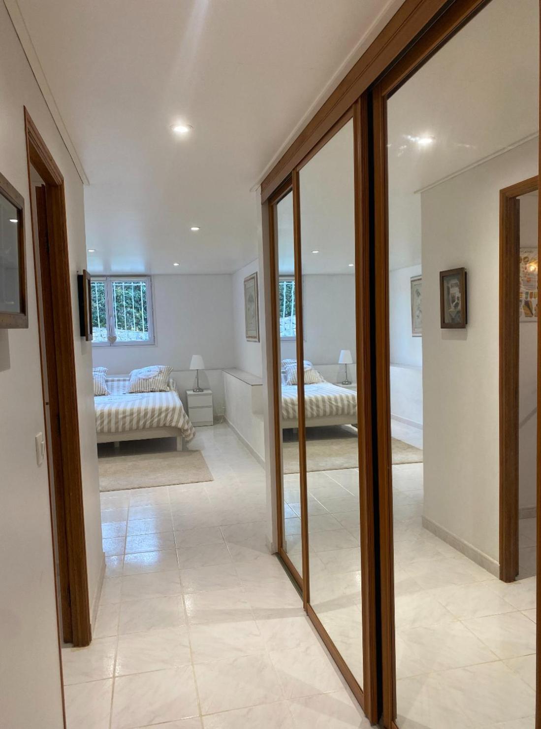 Apartment T3 Avec Jardin Et Piscine Privee *